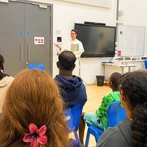 498638153_700908422330944_1996868880683371976_n